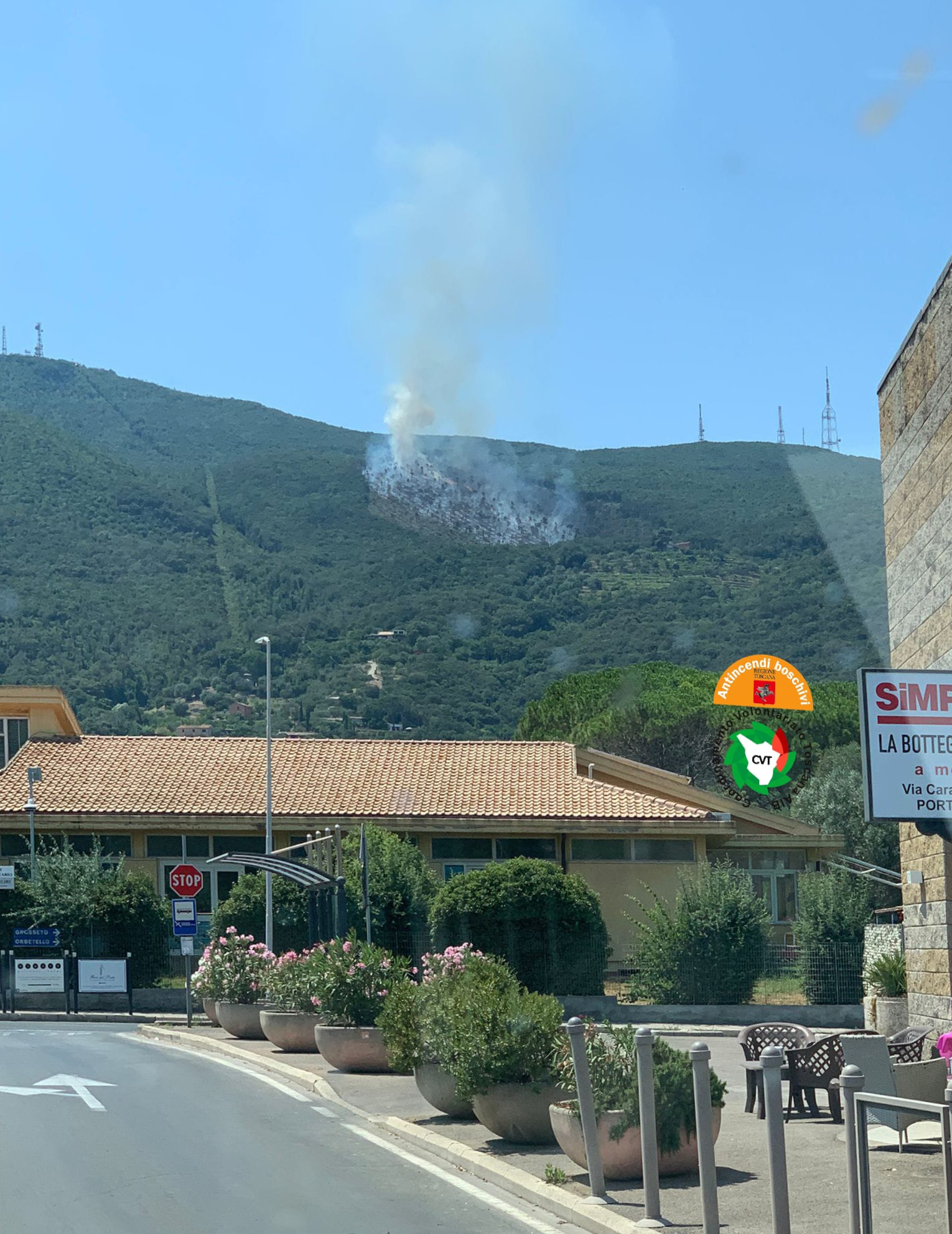 Immagine Incendio sull'Argentario, gli aggiornamenti. Bruciati 2 ettari di bosco